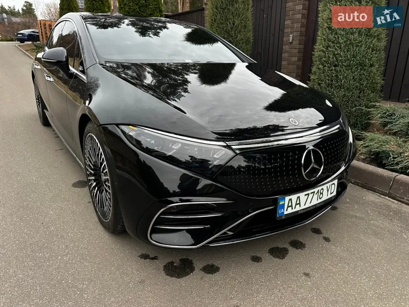 Mercedes-Benz EQS