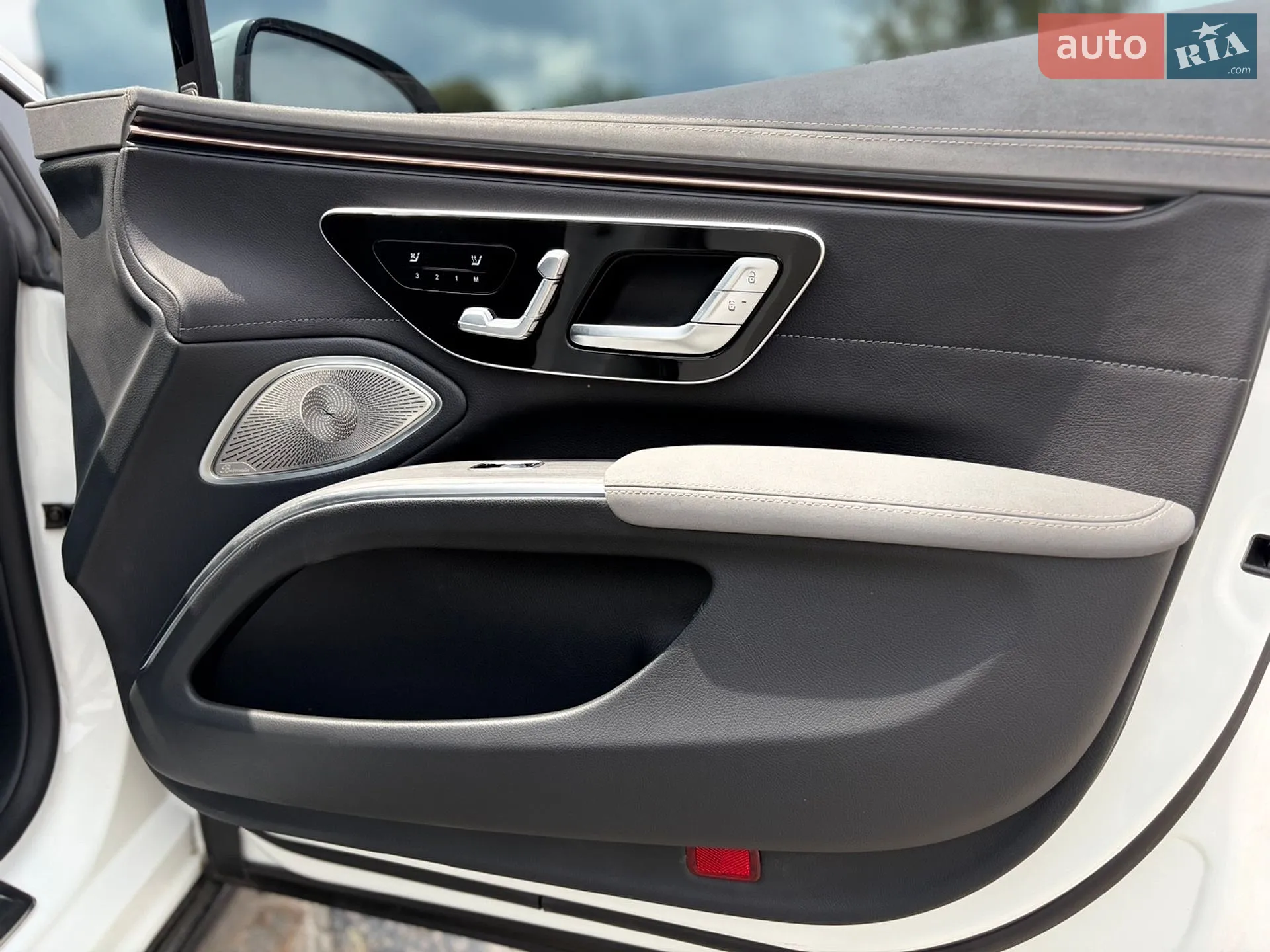 2022 Mercedes-Benz EQS - мініатюра 34
