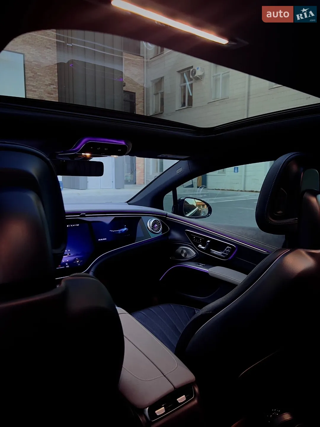 2021 Mercedes-Benz EQS - мініатюра 19
