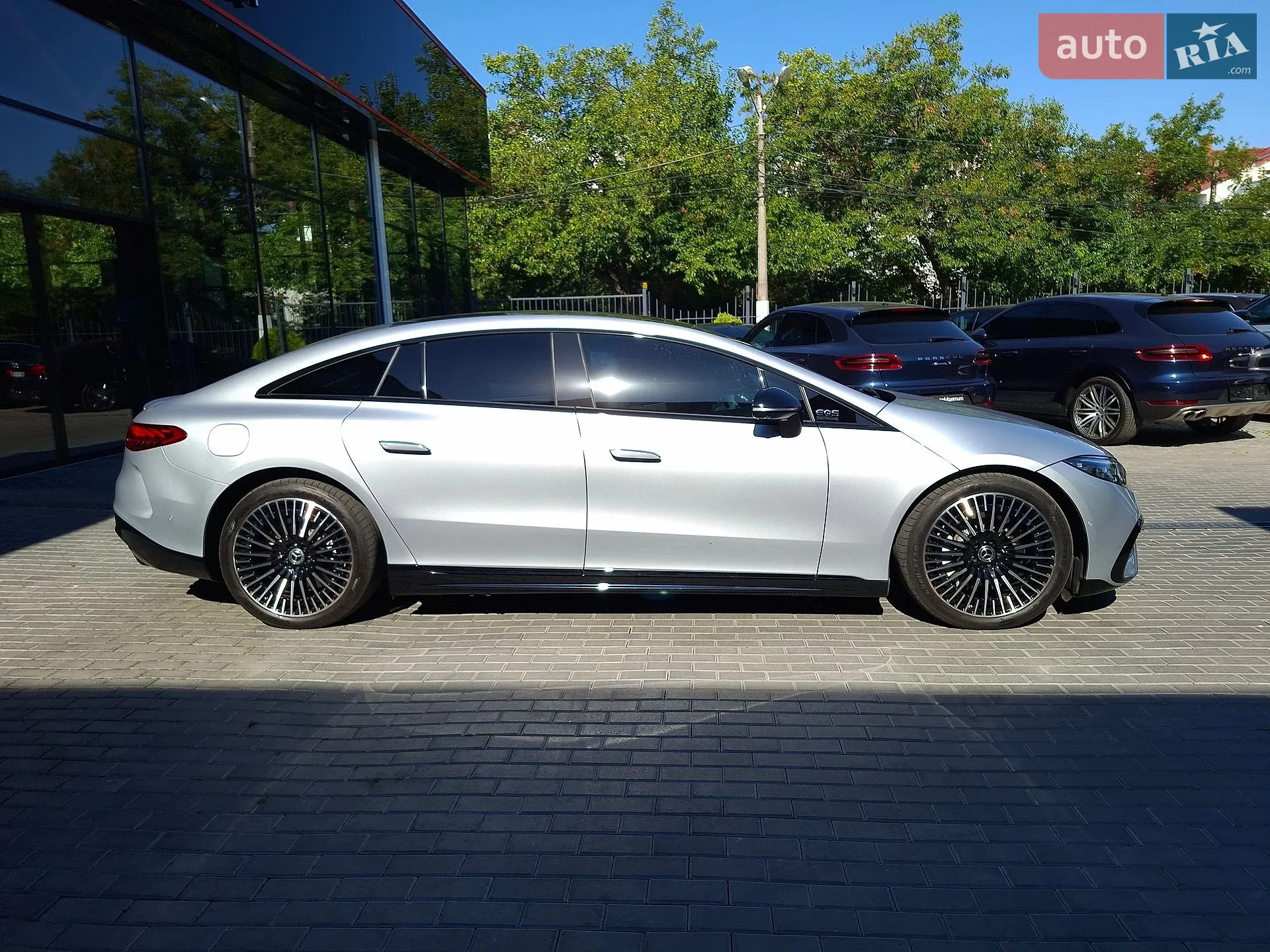 2022 Mercedes-Benz EQS - мініатюра 3