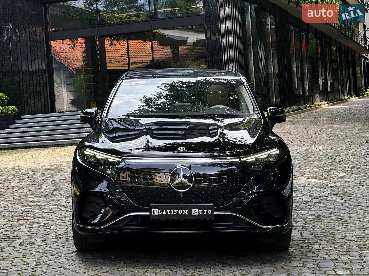 2022 Mercedes-Benz EQS - фото 1