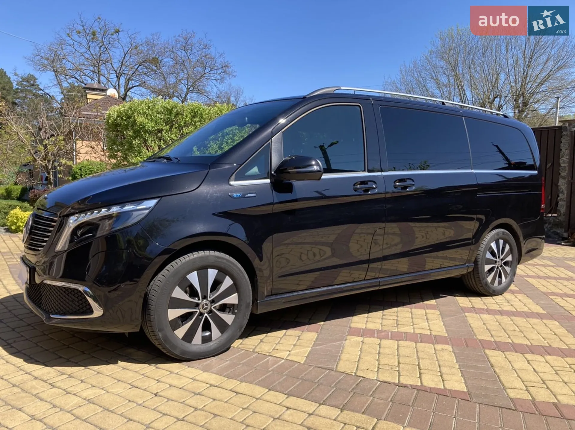 2020 Mercedes-Benz EQV - мініатюра 3