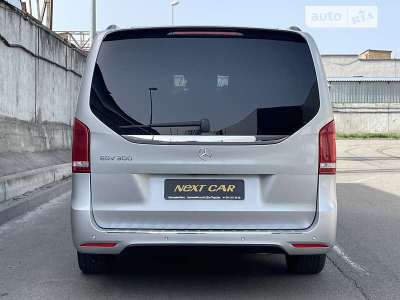 Минивэн Mercedes-Benz EQV 2022 в Киеве
