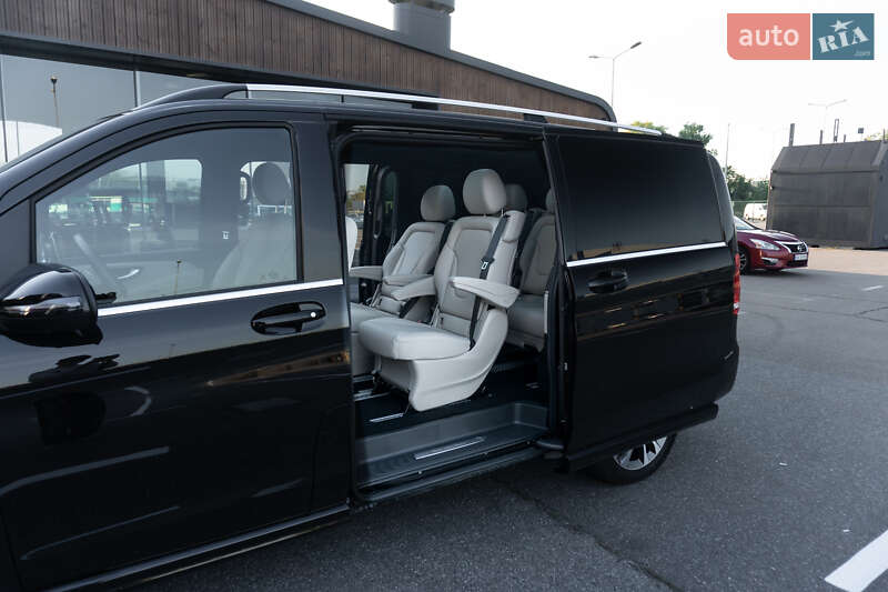 Мінівен Mercedes-Benz EQV 2021 в Києві