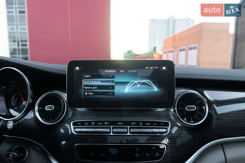 Мінівен Mercedes-Benz EQV 2021 в Києві