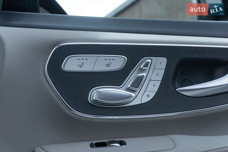 Мінівен Mercedes-Benz EQV 2021 в Києві