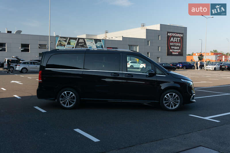 Мінівен Mercedes-Benz EQV 2021 в Києві