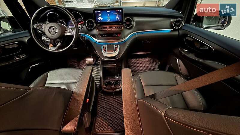Минивэн Mercedes-Benz EQV 2020 в Киеве