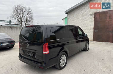 Минивэн Mercedes-Benz EQV 2022 в 