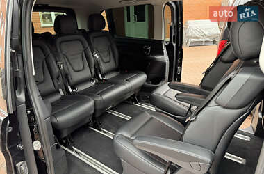 Минивэн Mercedes-Benz EQV 2022 в 