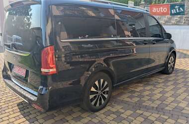 Минивэн Mercedes-Benz EQV 2021 в 