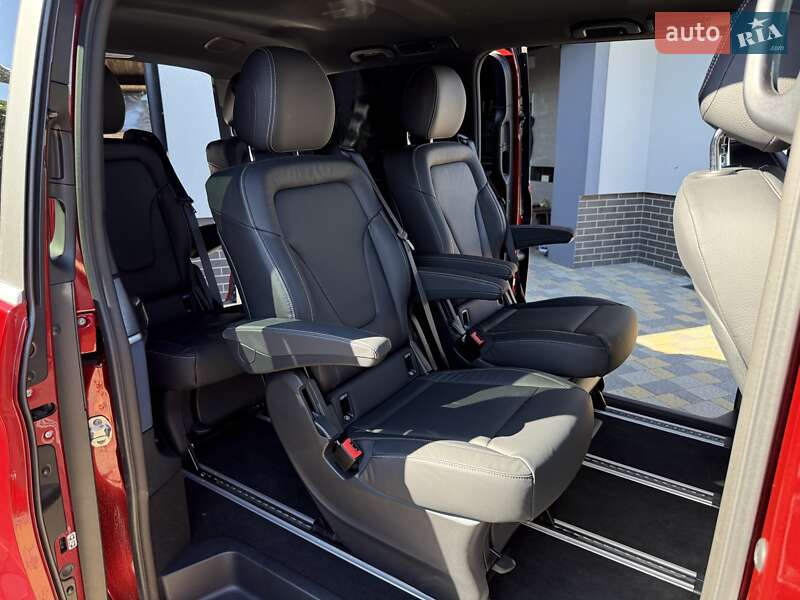 Минивэн Mercedes-Benz EQV 2024 в Ровно