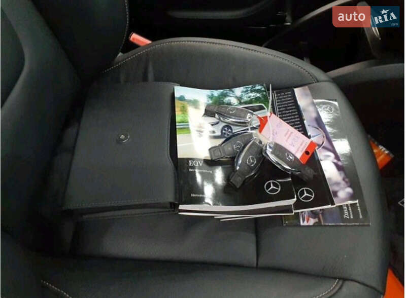Минивэн Mercedes-Benz EQV 2021 в Ровно