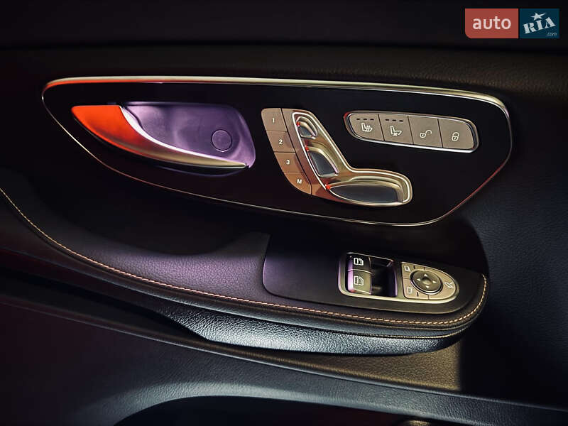 Минивэн Mercedes-Benz EQV 2024 в Киеве