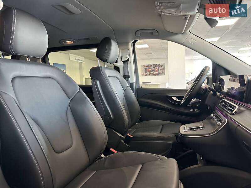Минивэн Mercedes-Benz EQV 2025 в Киеве