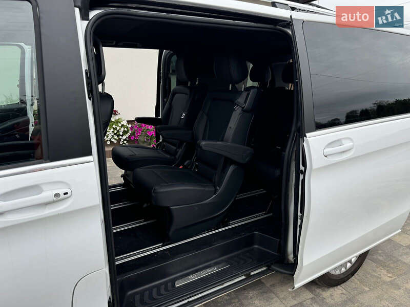 Минивэн Mercedes-Benz EQV 2021 в Тячеве