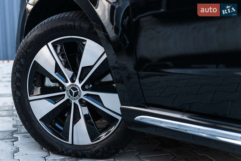 Минивэн Mercedes-Benz EQV 2023 в Мукачево