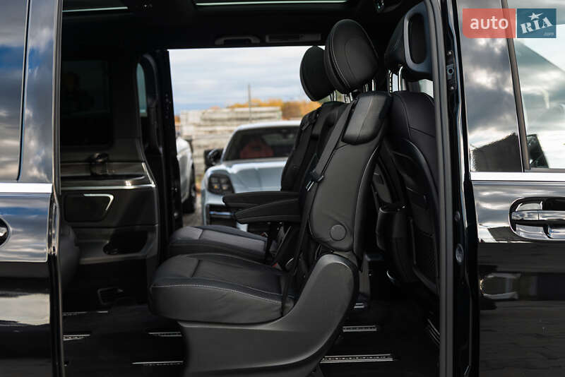 Минивэн Mercedes-Benz EQV 2023 в Мукачево