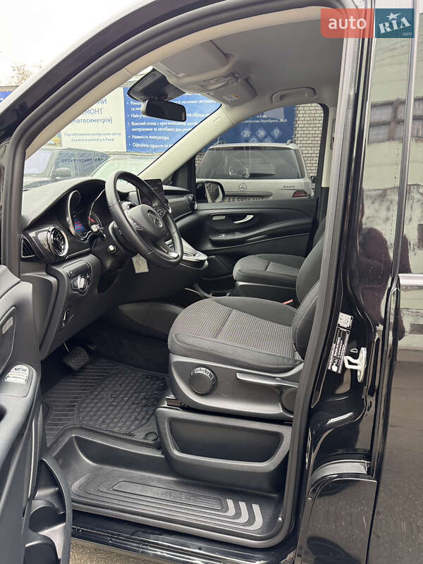 Минивэн Mercedes-Benz EQV 2023 в Киеве фото 16 Минивэн Mercedes-Benz EQV 2023 в Киеве
