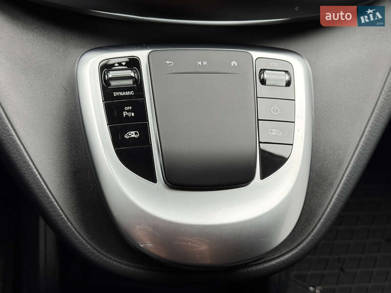 Минивэн Mercedes-Benz EQV 2023 в Киеве фото 21 Минивэн Mercedes-Benz EQV 2023 в Киеве