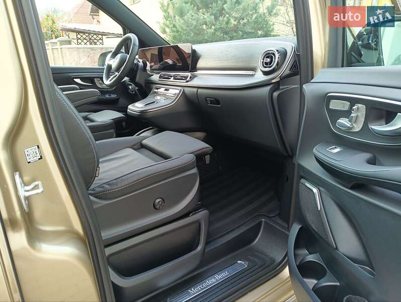 Мінівен Mercedes-Benz EQV 2024 в Коломиї