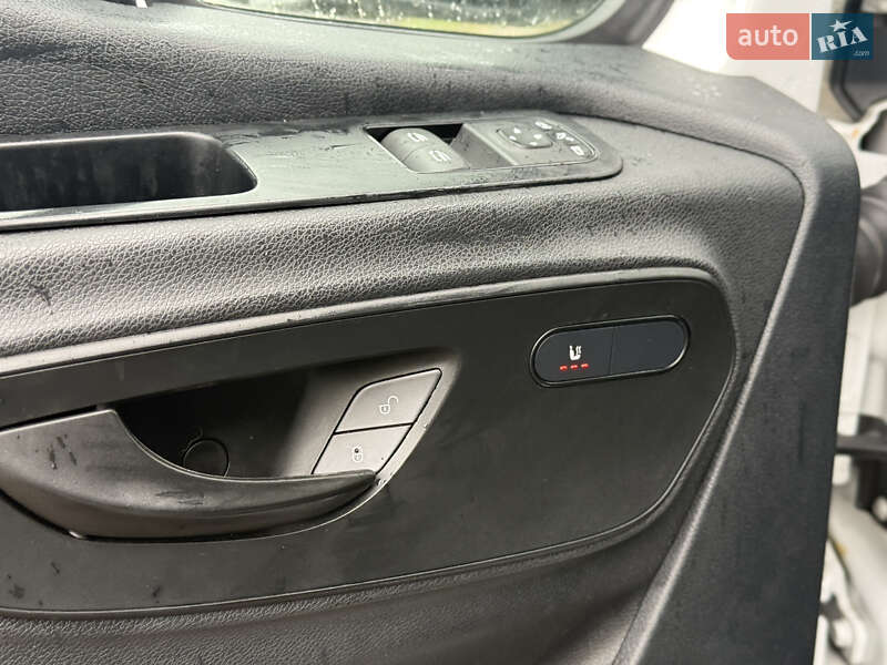 Грузовой фургон Mercedes-Benz eSprinter 2023 в Днепре