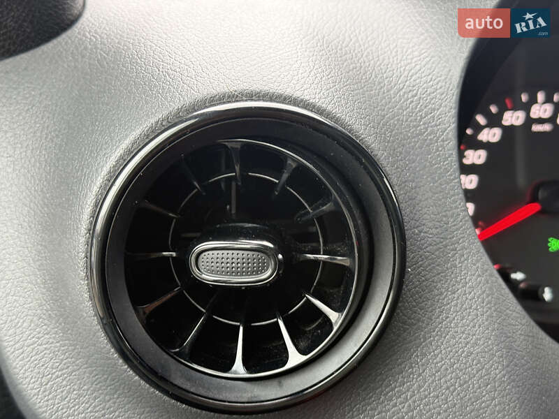 Грузовой фургон Mercedes-Benz eSprinter 2023 в Днепре