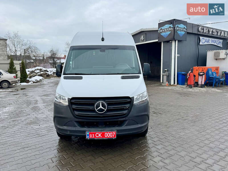 Грузовой фургон Mercedes-Benz eSprinter 2023 в Дрогобыче