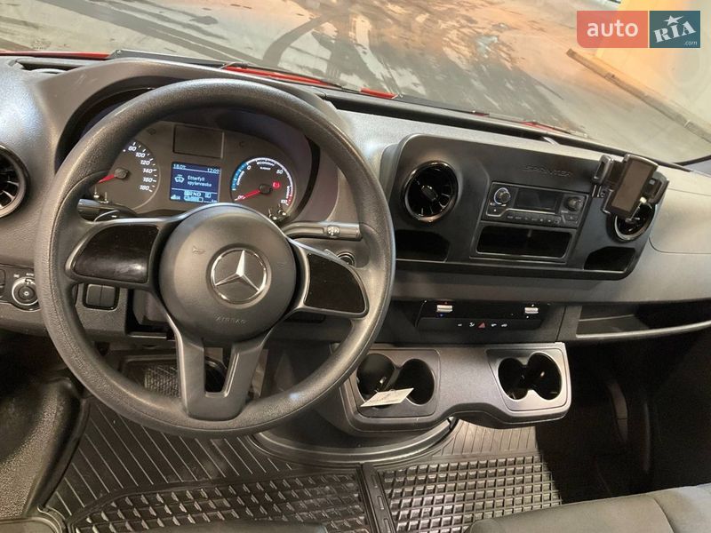 Грузовой фургон Mercedes-Benz eSprinter 2022 в Киеве фото 8 Грузовой фургон Mercedes-Benz eSprinter 2022 в Киеве