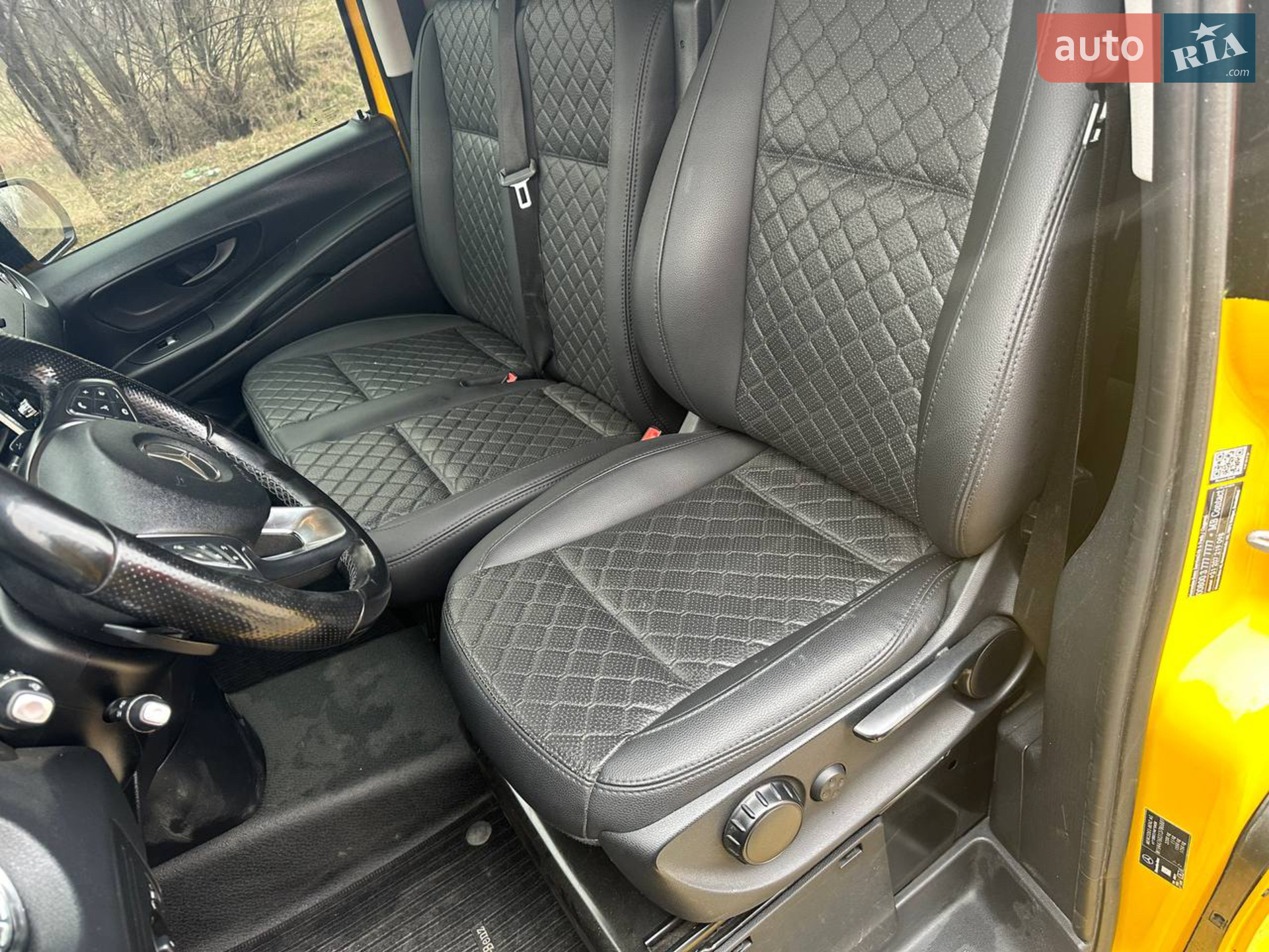 2020 Mercedes-Benz Vito - мініатюра 10