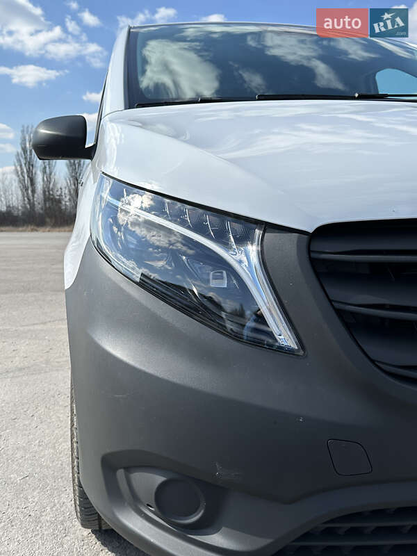 Вантажний фургон Mercedes-Benz eVito 2023 в Рівному
