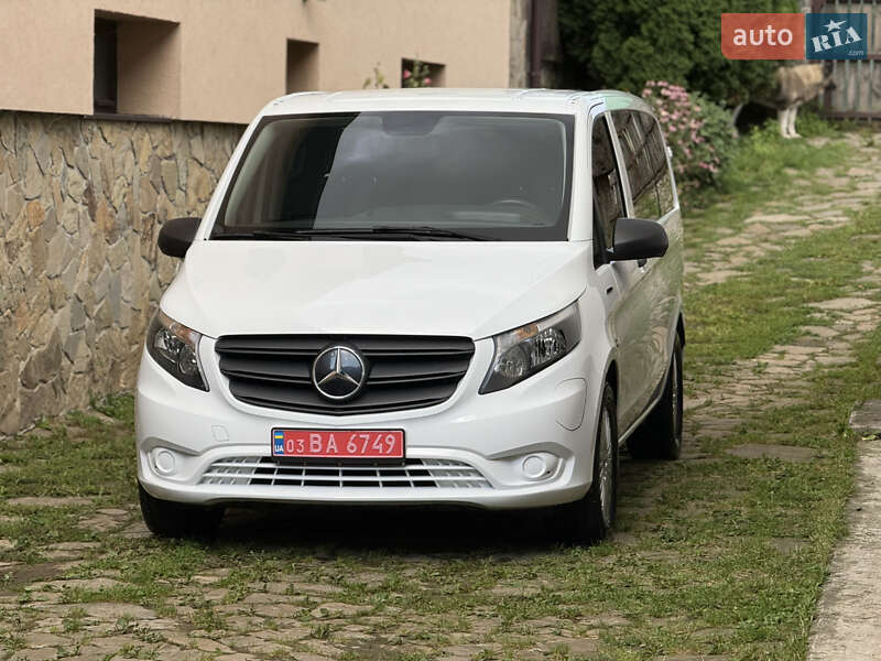 Минивэн Mercedes-Benz eVito 2021 в Тячеве