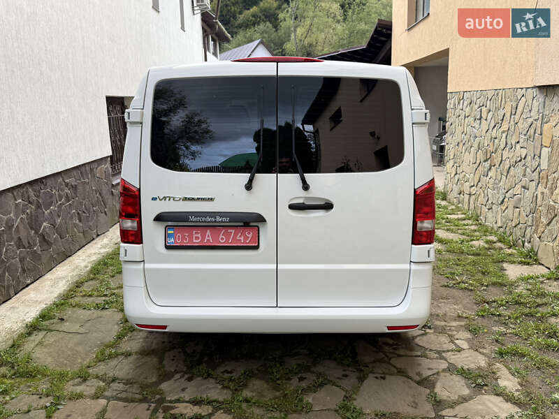 Минивэн Mercedes-Benz eVito 2021 в Тячеве