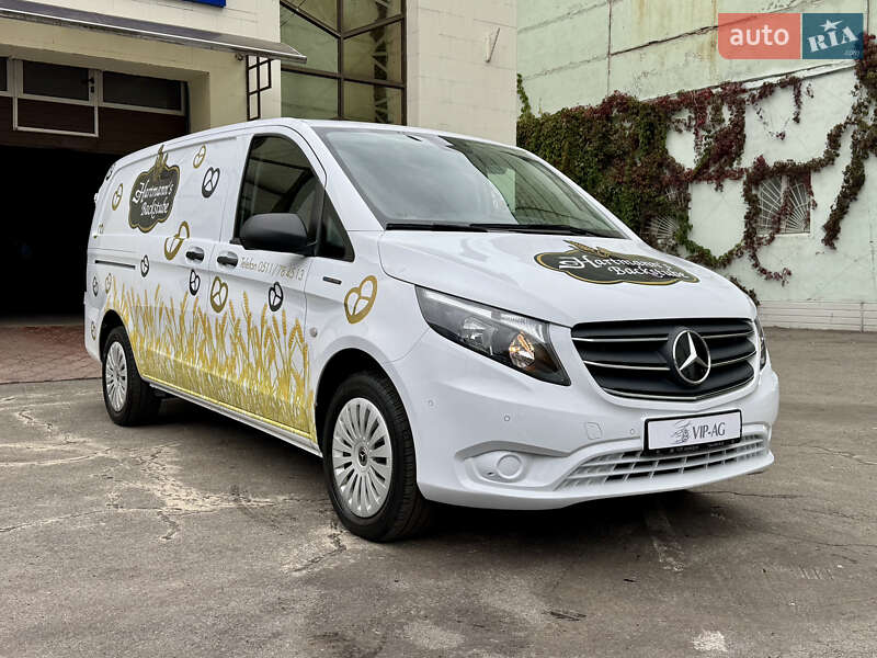 Mercedes-Benz eVito 2021