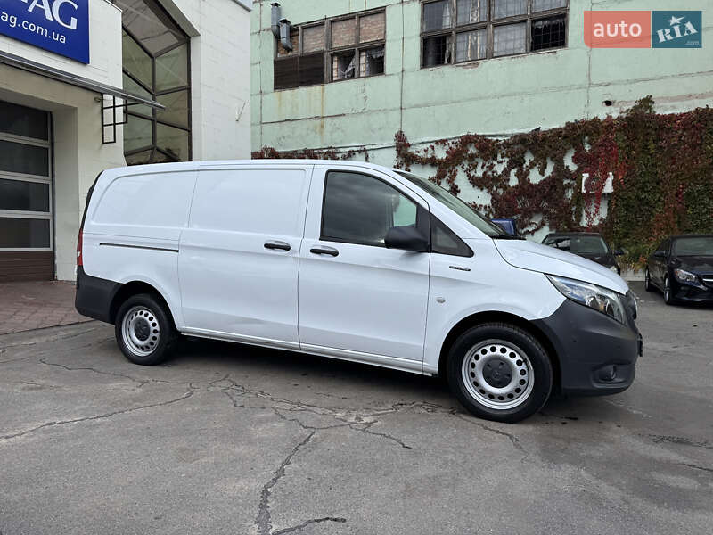 Грузовой фургон Mercedes-Benz eVito 2022 в Киеве