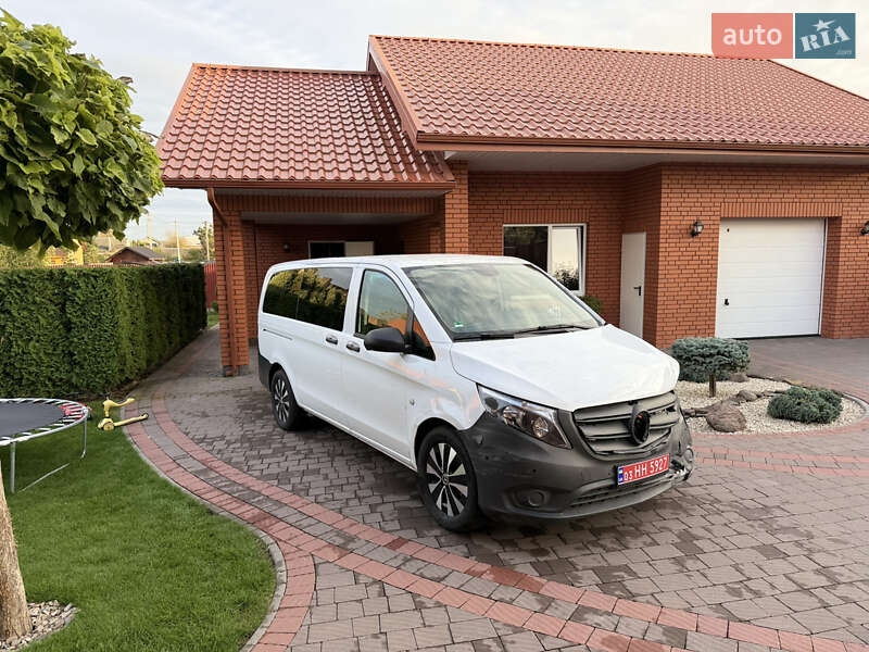 Мінівен Mercedes-Benz eVito 2024 в Луцьку
