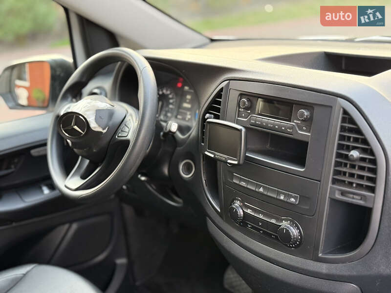 Мінівен Mercedes-Benz eVito 2024 в Луцьку