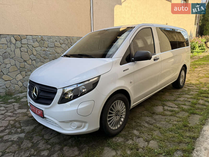 Минивэн Mercedes-Benz eVito 2021 в Тячеве