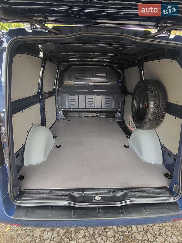 Грузовой фургон Mercedes-Benz eVito 2020 в Дергачах фото 11 Грузовой фургон Mercedes-Benz eVito 2020 в Дергачах