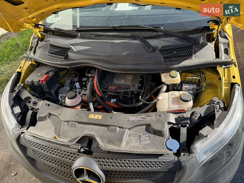 Вантажний фургон Mercedes-Benz eVito 2020 в Києві фото 21 Вантажний фургон Mercedes-Benz eVito 2020 в Києві