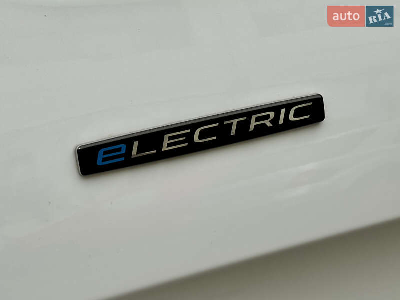 Вантажний фургон Mercedes-Benz eVito 2024 в Києві