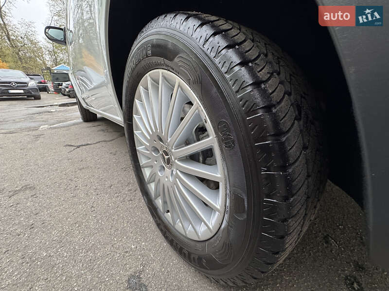 Вантажний фургон Mercedes-Benz eVito 2024 в Києві