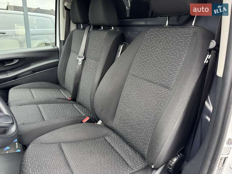 Вантажний фургон Mercedes-Benz eVito 2020 в Рівному