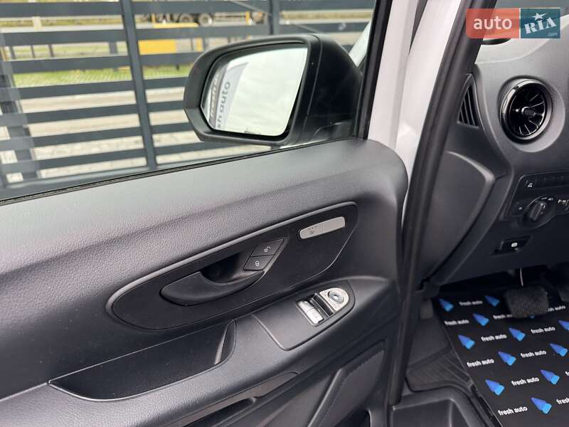 Вантажний фургон Mercedes-Benz eVito 2020 в Рівному