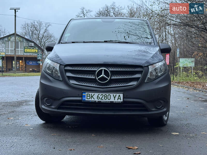 Вантажний фургон Mercedes-Benz eVito 2020 в Рівному фото 3 Вантажний фургон Mercedes-Benz eVito 2020 в Рівному