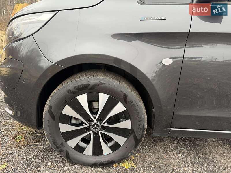 Минивэн Mercedes-Benz eVito 2022 в Шацке