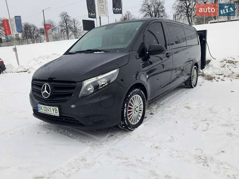 Mercedes-Benz eVito 2021