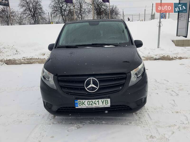 Минивэн Mercedes-Benz eVito 2021 в Хмельницком