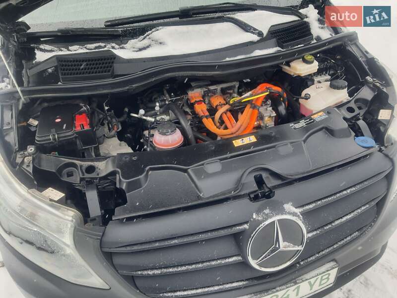 Минивэн Mercedes-Benz eVito 2021 в Хмельницком