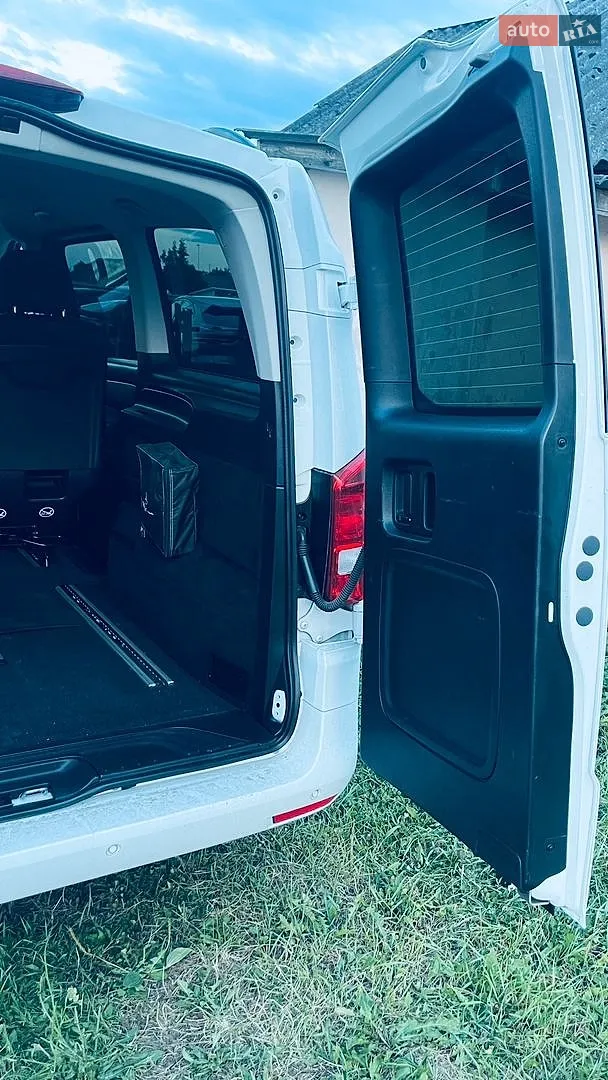 2021 Mercedes-Benz Vito - мініатюра 20